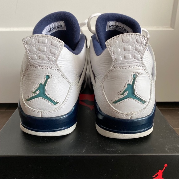 Air Jordan 4 Retro LS ‘Legend Blue’ - Picture 5 of 8